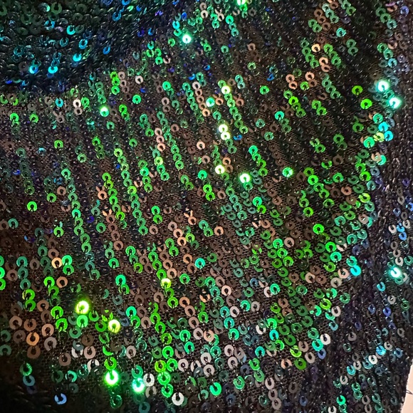Women's Black Green Sequins Tank Top Glitter Sparkle Party Top - Picture 9 of 10